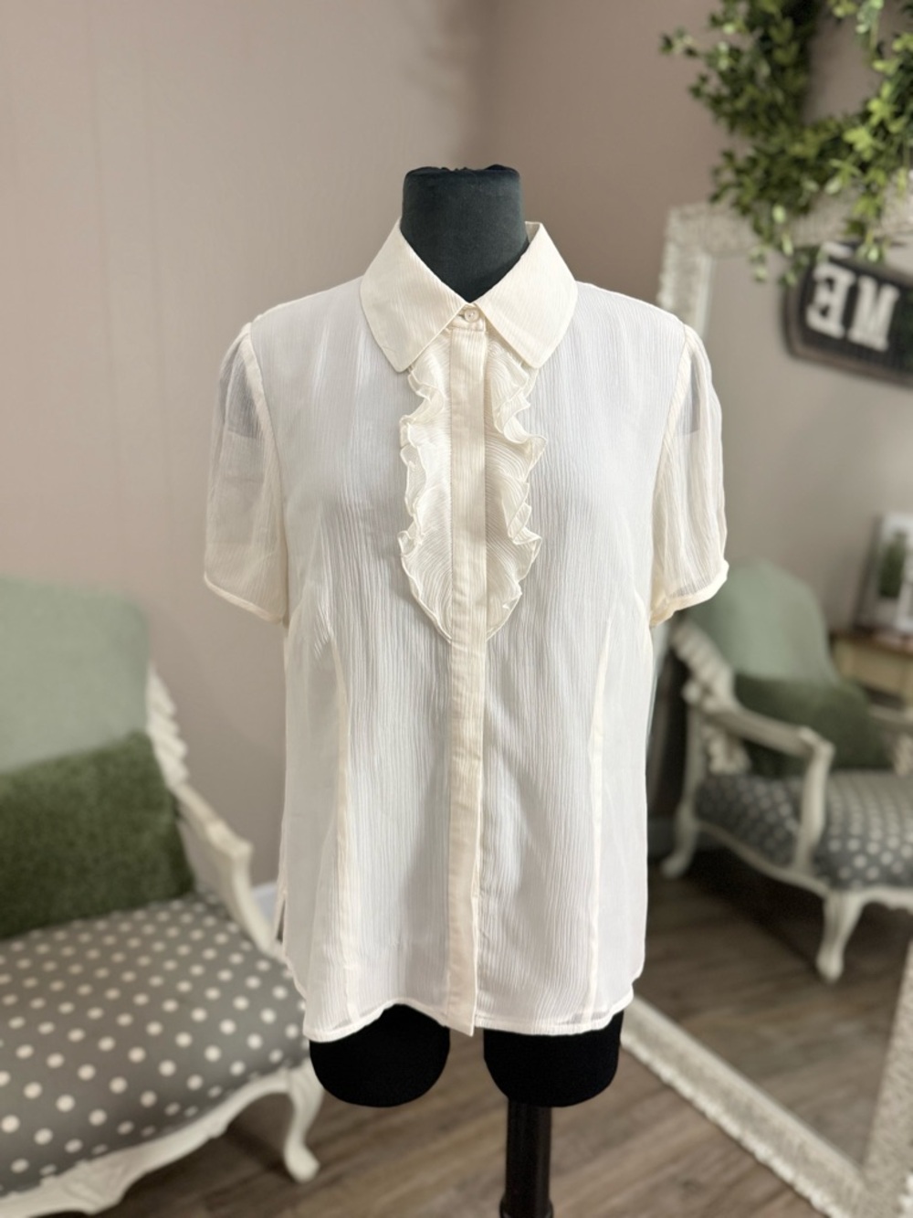 Pendleton • Silk Ivory Ruffle Neck Blouse